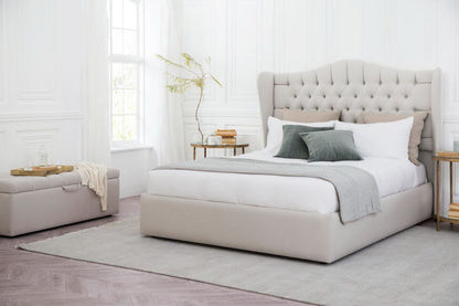 Victoria Bed